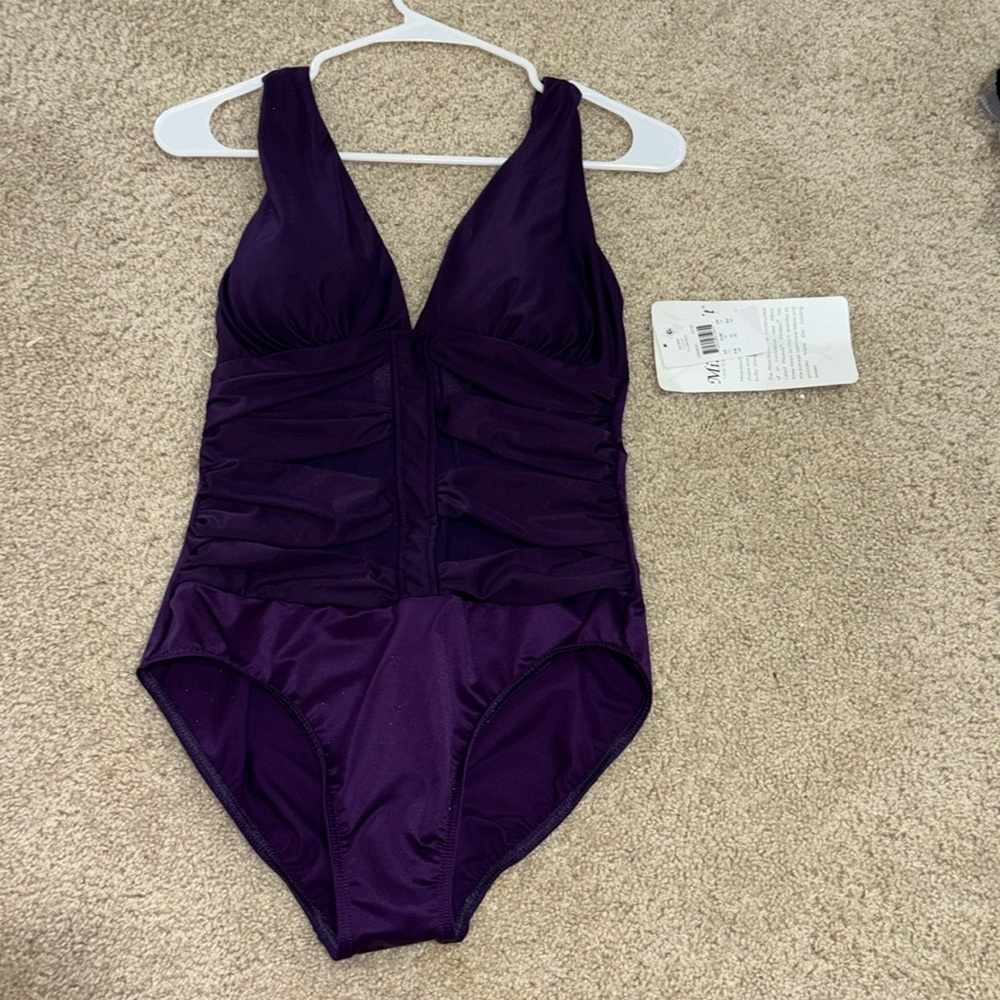 NWT Miracle suit Ansonia plum red size: 12